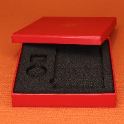 Подарочная коробка с ложементом под медаль 